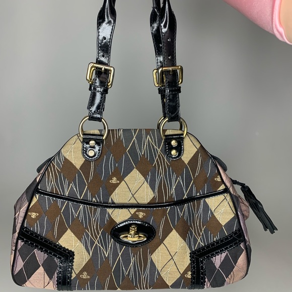 Vivienne Westwood Handbags - AUTHENTIC VIVIENNE WESTWOOD 💫